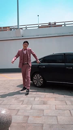 最牛天师（64集）短视频追剧推荐