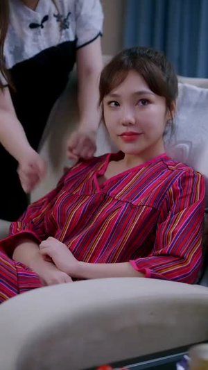 车祸后我与平行世界的自己互换了灵魂（84集）海量资源免费看