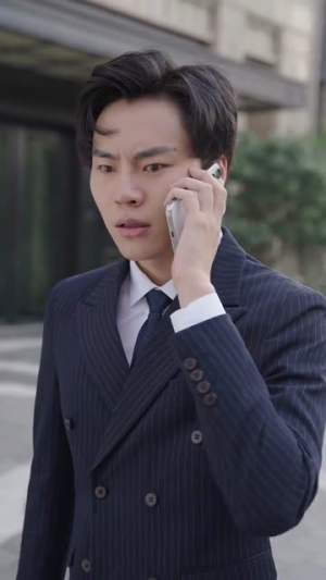 学区房被占后(30集) 学区房被占后(30集)短剧推荐上热门