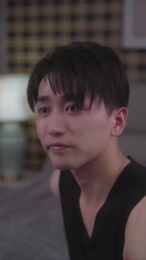 天降未来芯片（34集）好看又上头短剧