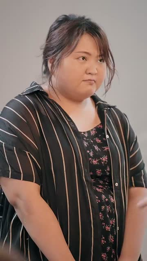 丑女逆袭（33集）在哪看