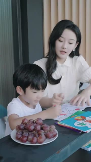 穿越星河拥抱你（100集）免费短剧资源