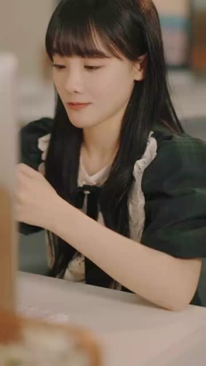 亲亲后我对顾总上头了（80集）短剧在线看