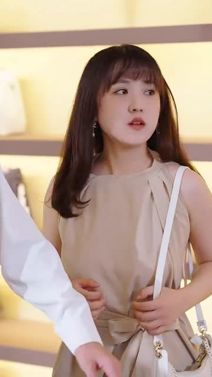 与他为邻（59集）短剧上热门