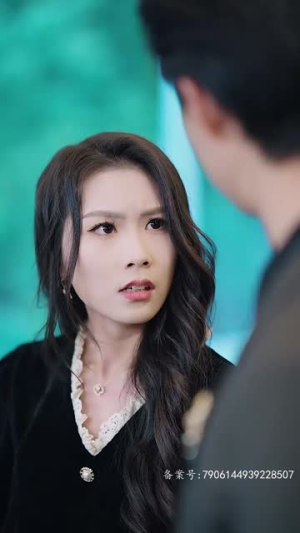 4.晚来揽星归（51集）剧好看短剧推荐