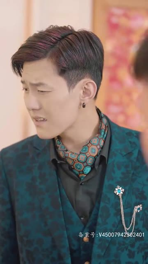 都市咸鱼娶女帝（100集）流畅播放免费看