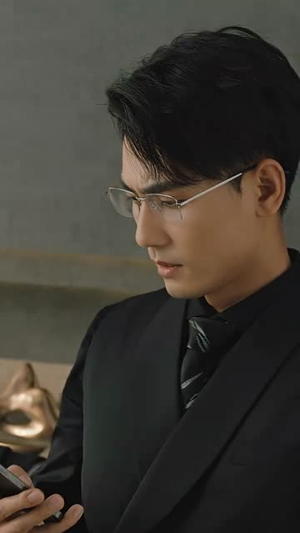 谁摘了傅总的蔷薇（99集）战神短剧推荐