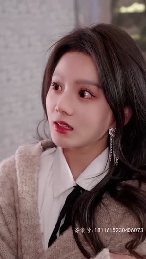 合约期间爱上她（99集）穿越短剧推荐