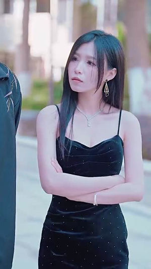 八荒（98集）热门了短剧