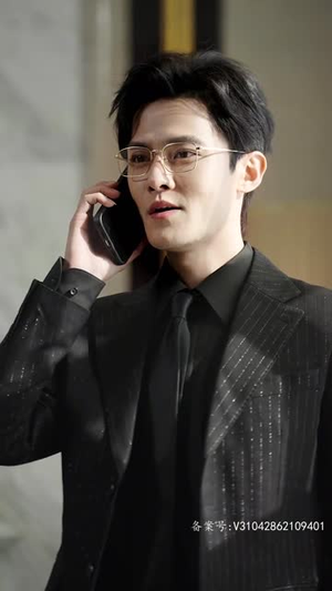 丑妻逆袭，颜值惊艳全球（81集）百万短剧抢先看