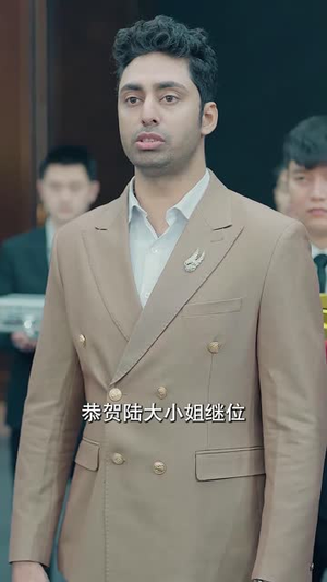 离婚当天商界大佬身份曝光了（95集）短视频追剧推荐