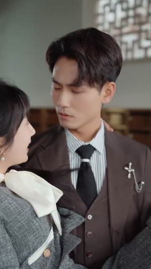 我用两个学分攻略高冷校草（81集）恋爱短剧分享