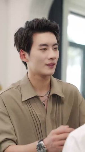 我怀崽他孕吐三胎团宠我赢麻了(80集) 我怀崽他孕吐三胎团宠我赢麻了(80集)热门短剧又来了