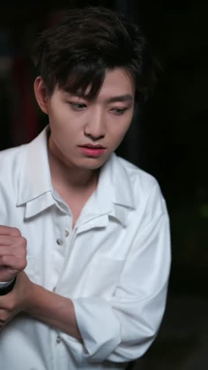 顶级维修工隔壁太太请我修水管 (52集)全集免费看短剧