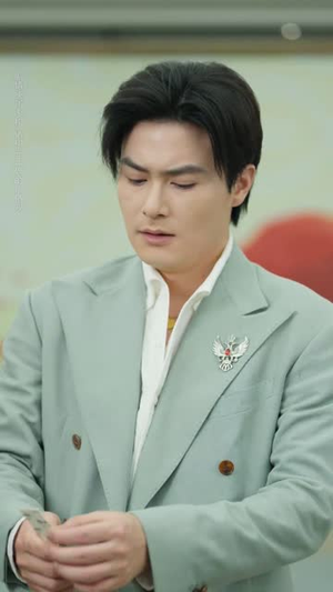 重返十八岁我来执掌名门家族 (60集)女频短剧推荐