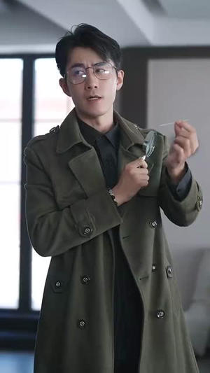 都市巨擘我的手机兑换万物 (62集) 都市巨擘我的手机兑换万物 (62集)短剧推荐上热门