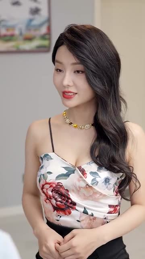 逆袭从阿姨家开始 (73集)温柔追捕短剧