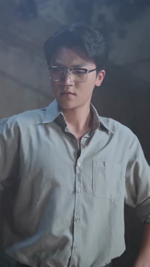 小福宝靠泥塑惊艳八零（93集）免费短剧片段