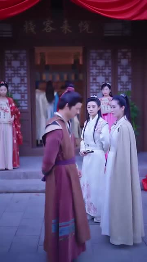 春光灿烂小家丁（102集）免费观看