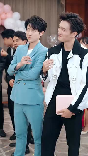 拒给校花买单系统奖励我自己花(105集) 拒给校花买单系统奖励我自己花(105集)精彩热门短剧