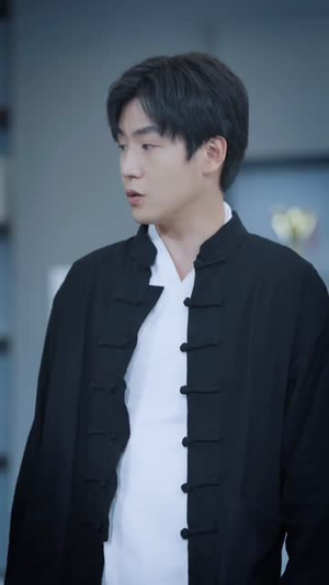 下山即巅峰：七个师姐超护短(80集) 最热短剧推荐