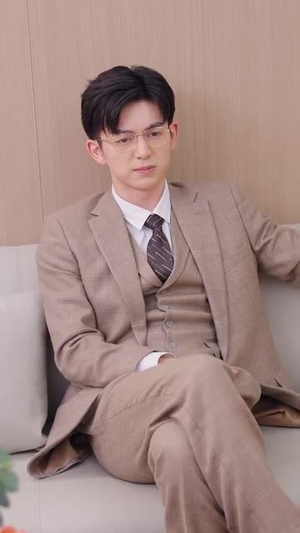 她死遁后竟成了前夫的白月光（60集）观看软件