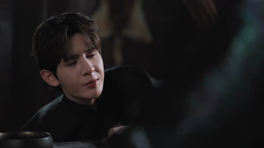 裂焰（50集）在线看