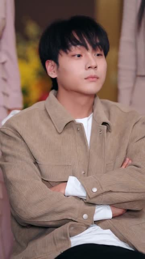 入赘不让碰，获得系统后放飞自我（81集）短剧更新抢先看