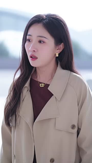 落日朝霞染芳华（70集）短剧在线更新