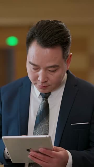 雾沉星未眠(61集) 雾沉星未眠(61集)精彩短剧又来了