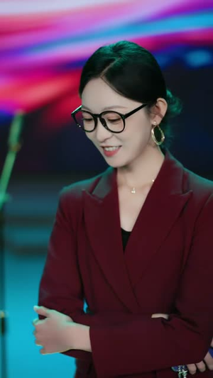 只给钱不回家的老公突然回来了（70集）一起追生活短剧