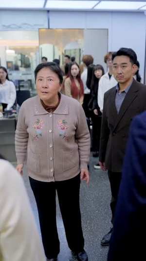她曾扶我凌云志，今我护她一世安（51集）热播短剧排行榜