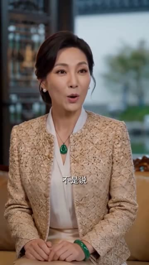大佬夫人身份藏不住了!(45集) 大佬夫人身份藏不住了!(45集)精彩好看的短剧