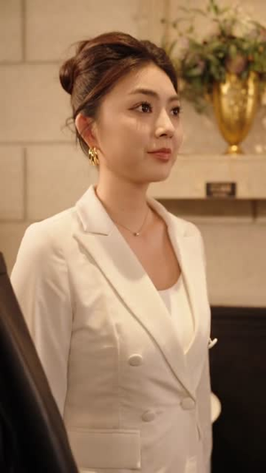 激活全能系统,我征服世界(84集) 激活全能系统,我征服世界(84集)最火爆短剧