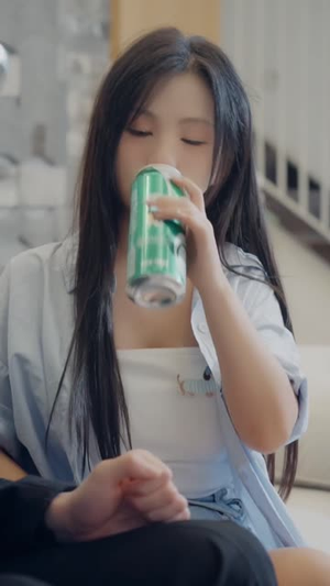 孤独又灿烂的神(62集) 孤独又灿烂的神(62集)热门短剧又来了