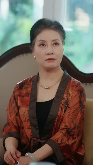 她从泥里站成了光（60集）精彩短剧热播