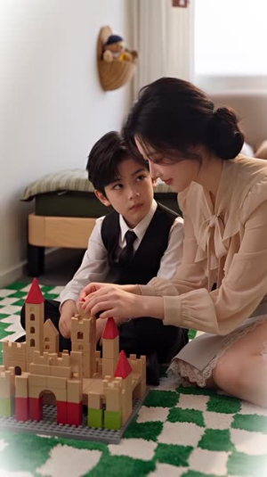 空降的冷面上司，是我前夫第五季（100集）全网独播免费看