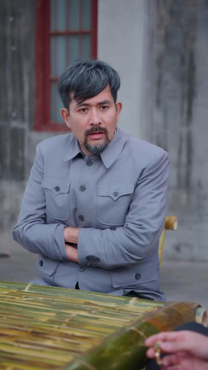 那老头是相术大师风水术无敌了（98 集）UC网盘在线看