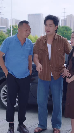 二婚当天,儿子带着整车嫁妆来认亲(69 集) 二婚当天,儿子带着整车嫁妆来认亲(69 集)热播短剧追不停
